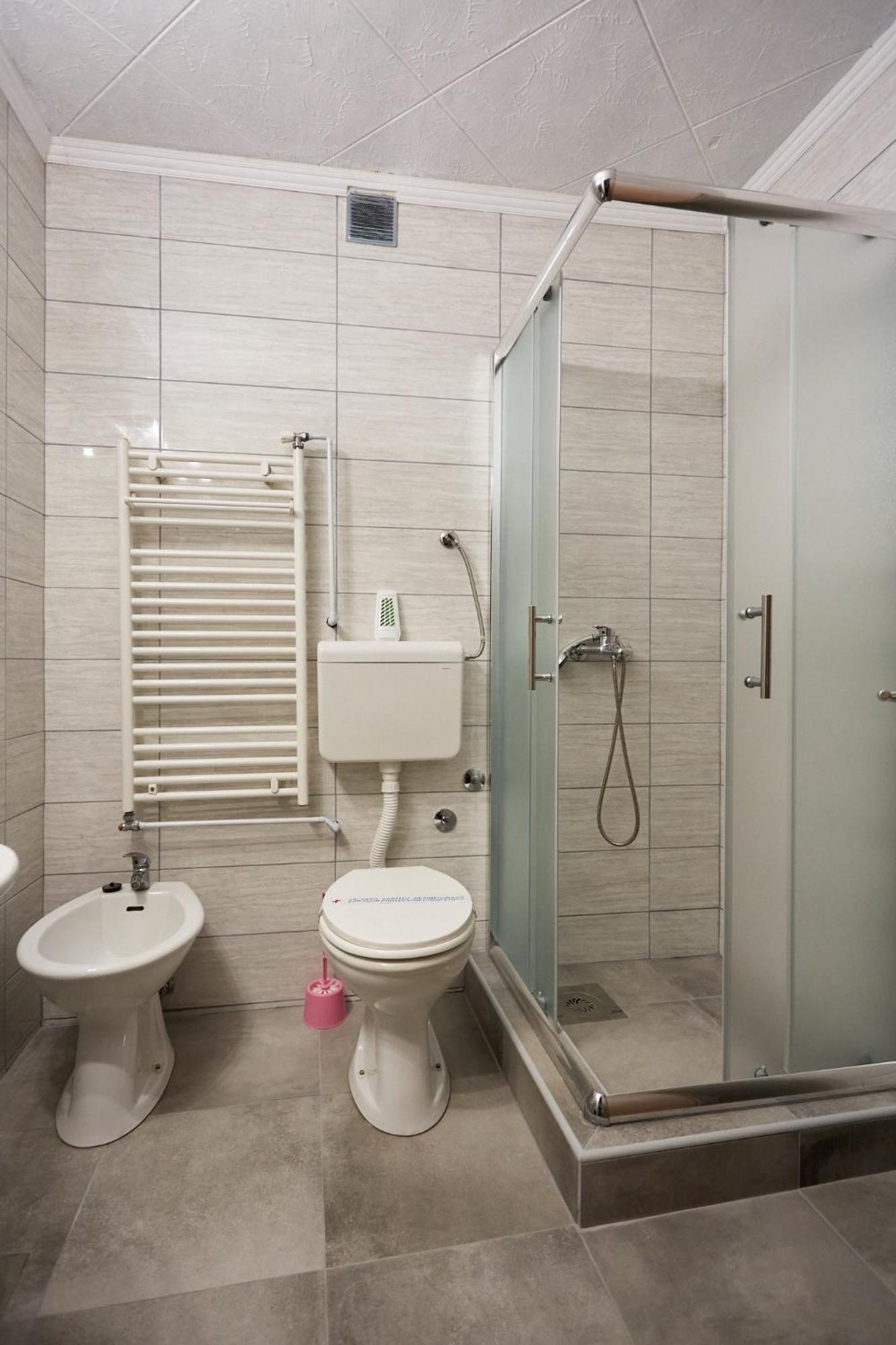 Hotel Moravica Soko Banja Bilik gambar